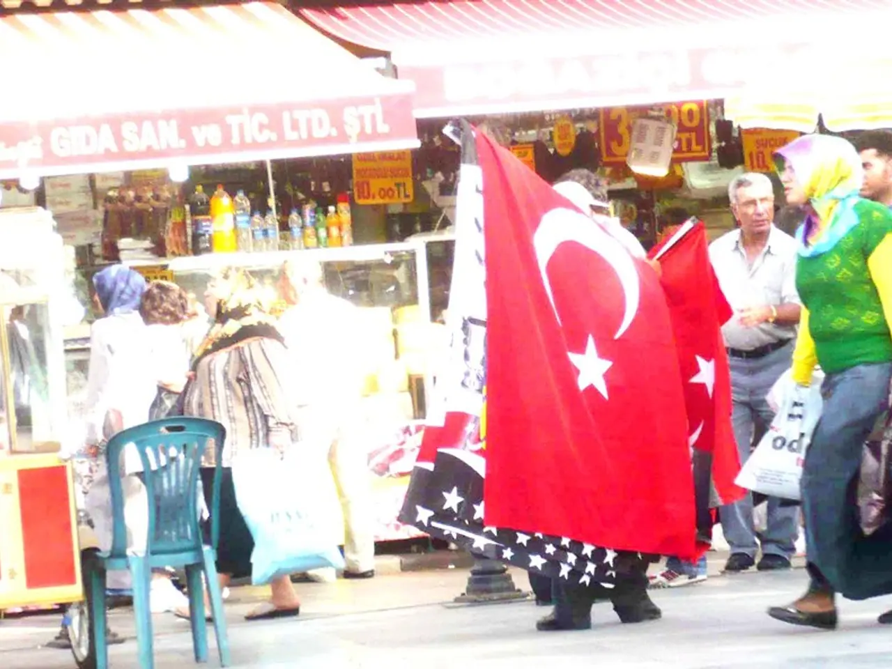 10 Indicators of Persistent Negativity in Your Social Circle: Strategies for Identification and...