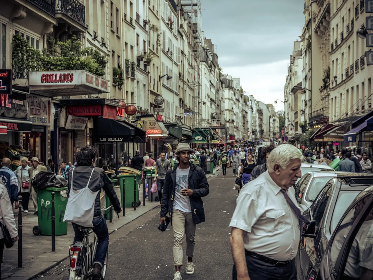 Improper Conduct on Public Transportation: 18 Ways You're Breaking the Rules