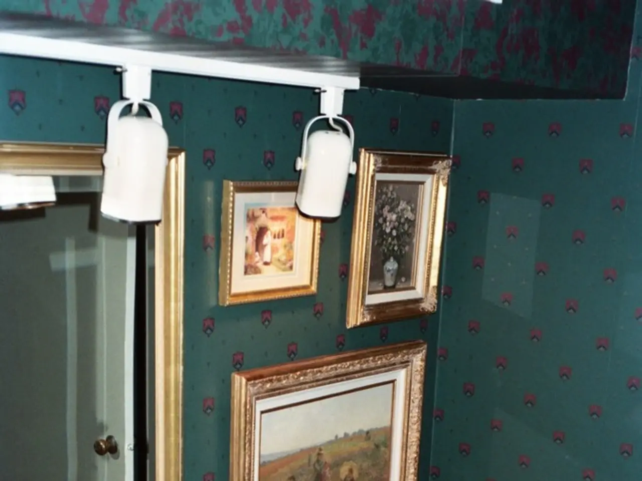 Map of Public Toilets in New York: Ranging from Cafes to Parks