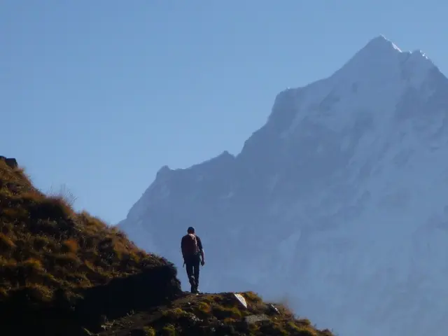 Embarking on a yoga and mountaineering excursion in the Swiss Alps - Discover 5 ways hikers might...