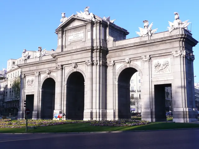 Ancient Seashore Sanctuary from the Pallava Dynasty at Mahabalipuram Stands as Beachside Monument