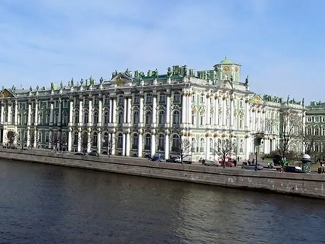 Tourists flock to Sochi, reaching a staggering 4.5 million