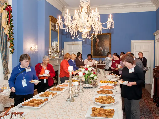 Expanded Perspective at Izz Café: Embracing a Broader Understanding of Family in Our Society