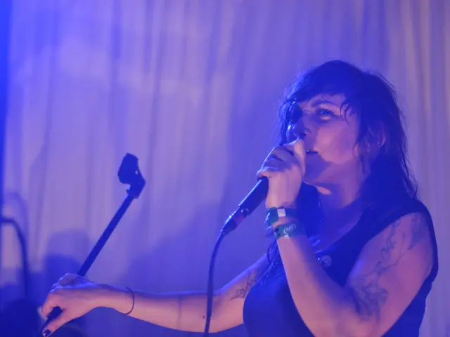 Signs of thyroid cancer identified in women