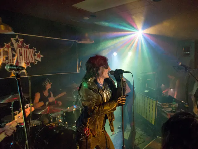 Fresh progressive sounds from Jonathan Hultén, Swallow The Sun, Mark Trueack, and others featured...